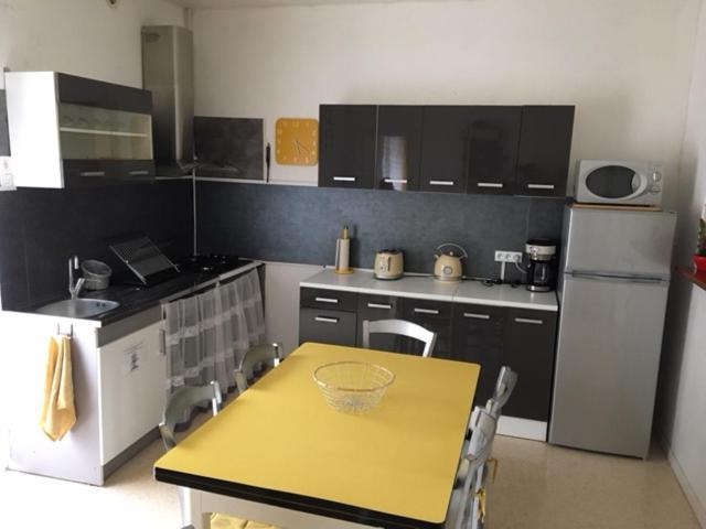 Chez Isa Et Jeanmi Apartment เดอกาเซอวิลล์ ภายนอก รูปภาพ